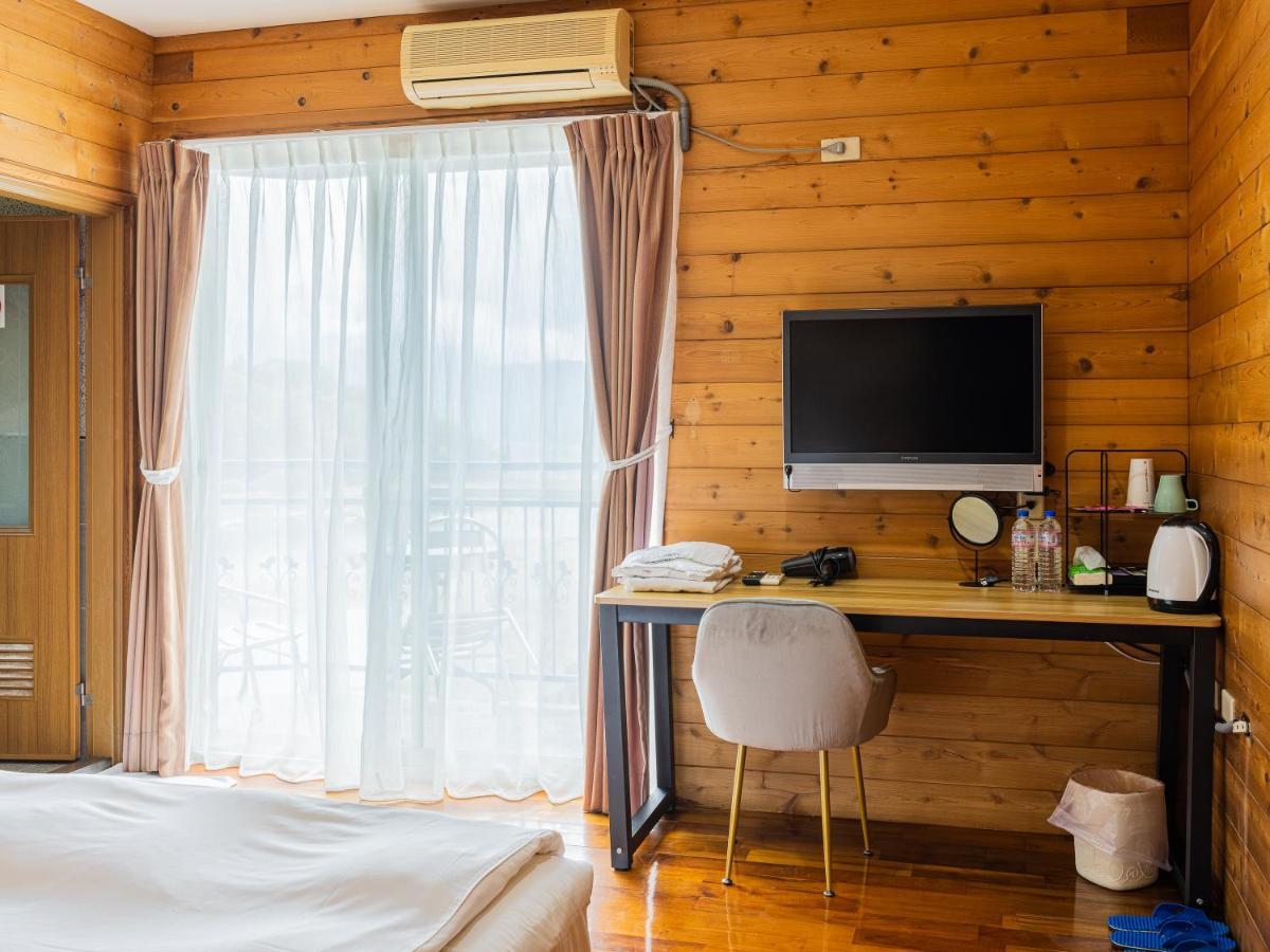 Bishui Shanju Lakeside B&B Ючи Екстериор снимка