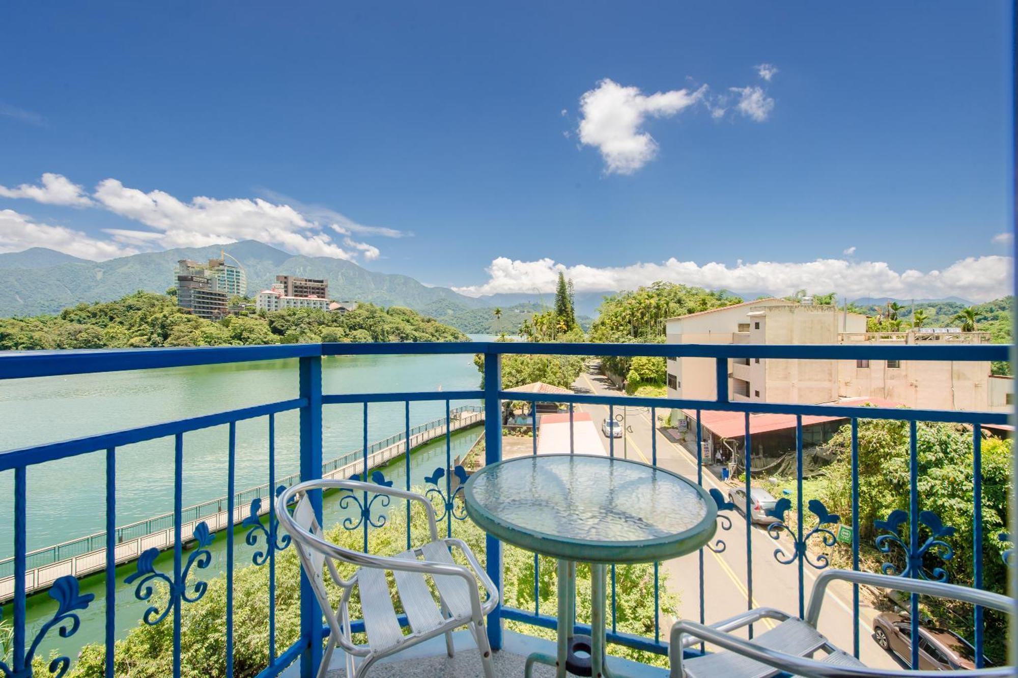 Bishui Shanju Lakeside B&B Ючи Екстериор снимка