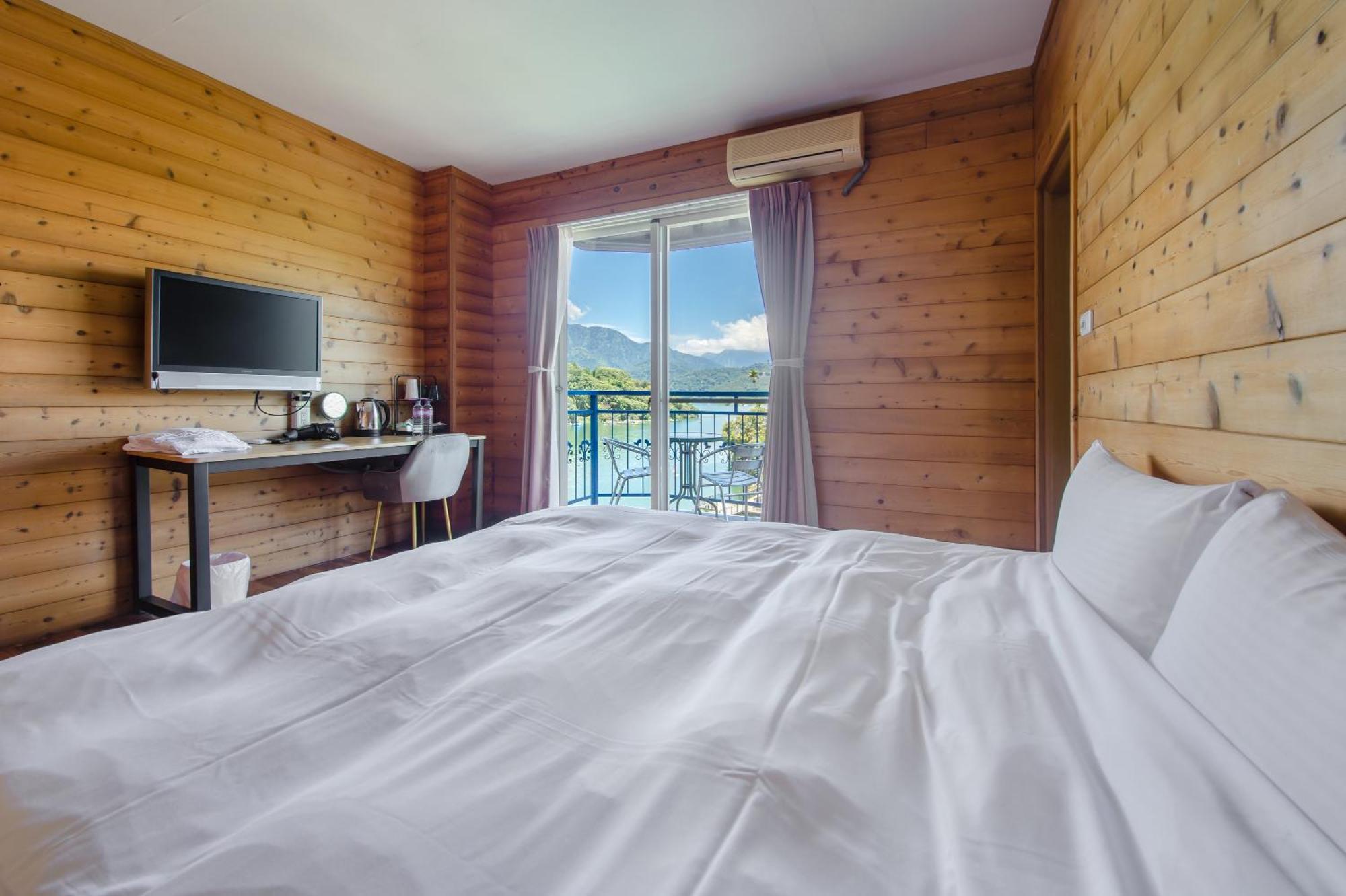 Bishui Shanju Lakeside B&B Ючи Екстериор снимка